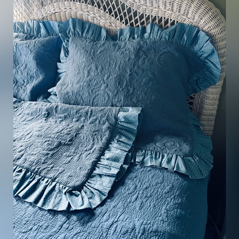 King size Carol and Frank baby blue Matelasse quilt set with 3 matching shams.